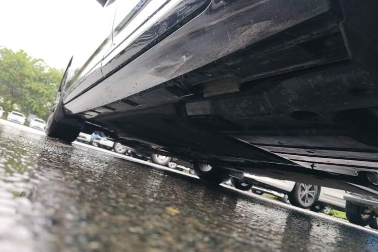 Used Volkswagen Magotan 2021 330TSI DSG 30th Anniversary Edition Left Side Sill