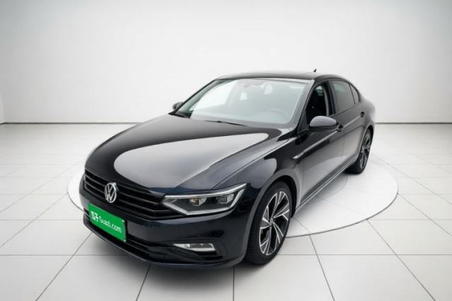 Volkswagen Magotan 2021 330TSI DSG 30th Anniversary Edition с пробегом