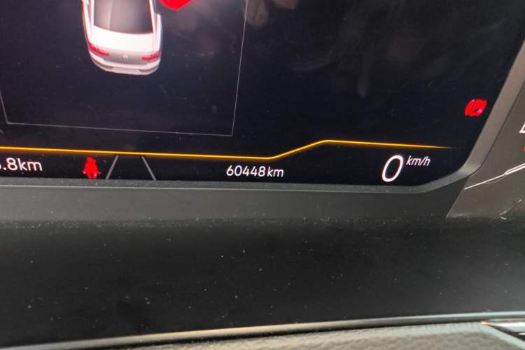 Used Volkswagen Magotan 2021 330TSI DSG 30th Anniversary Edition Odometer Close Up