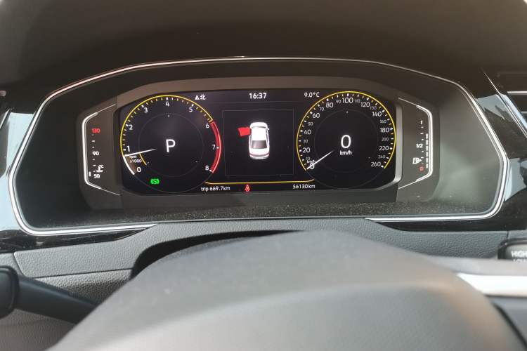 Used Volkswagen Magotan 2021 330TSI DSG 30th Anniversary Edition Odometer Close Up
