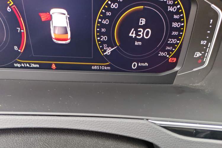 Used Volkswagen Magotan 2021 330TSI DSG 30th Anniversary Edition Odometer Close Up