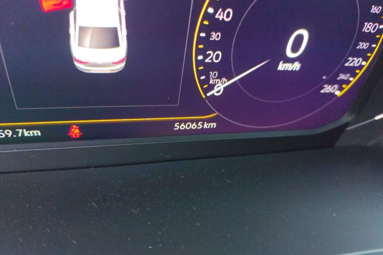 Used Volkswagen Magotan 2021 330TSI DSG 30th Anniversary Edition Odometer Close Up