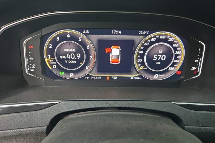 Used Volkswagen Magotan 2021 330TSI DSG 30th Anniversary Edition Odometer Close Up
