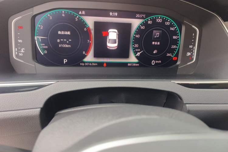 Used Volkswagen Magotan 2021 330TSI DSG 30th Anniversary Edition Odometer Close Up
