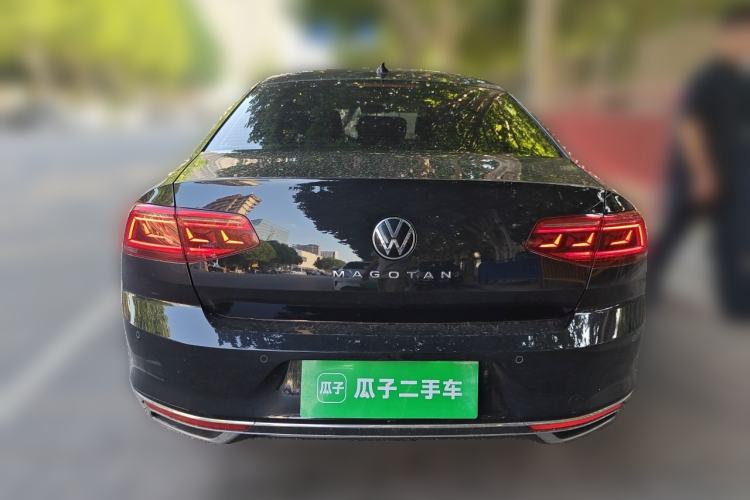 Used Volkswagen Magotan 2021 330TSI DSG 30th Anniversary Edition Rear