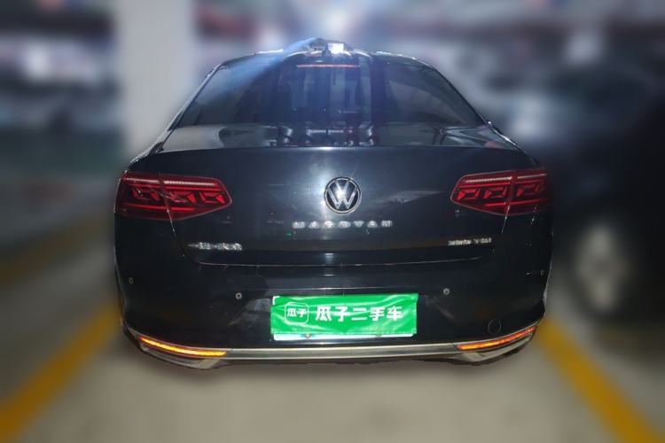 Used Volkswagen Magotan 2021 330TSI DSG 30th Anniversary Edition Rear