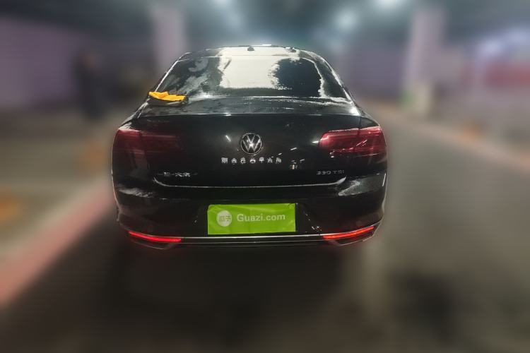 Used Volkswagen Magotan 2021 330TSI DSG 30th Anniversary Edition Rear