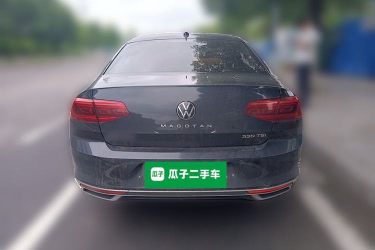 Used Volkswagen Magotan 2021 330TSI DSG 30th Anniversary Edition Rear