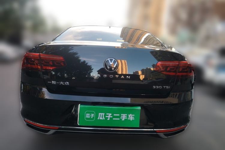 Used Volkswagen Magotan 2021 330TSI DSG 30th Anniversary Edition Rear