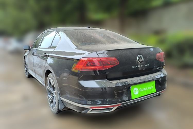 Used Volkswagen Magotan 2021 330TSI DSG 30th Anniversary Edition Rear Left 45 Deg