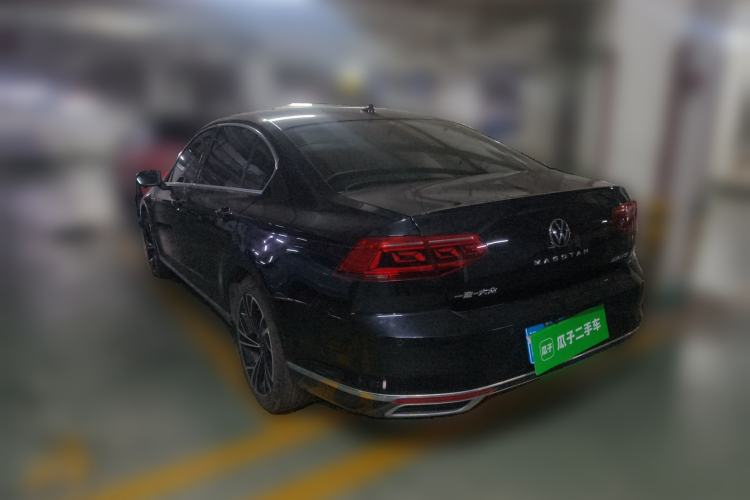 Used Volkswagen Magotan 2021 330TSI DSG 30th Anniversary Edition Rear Left 45 Deg