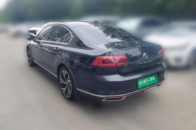 Used Volkswagen Magotan 2021 330TSI DSG 30th Anniversary Edition Rear Left 45 Deg