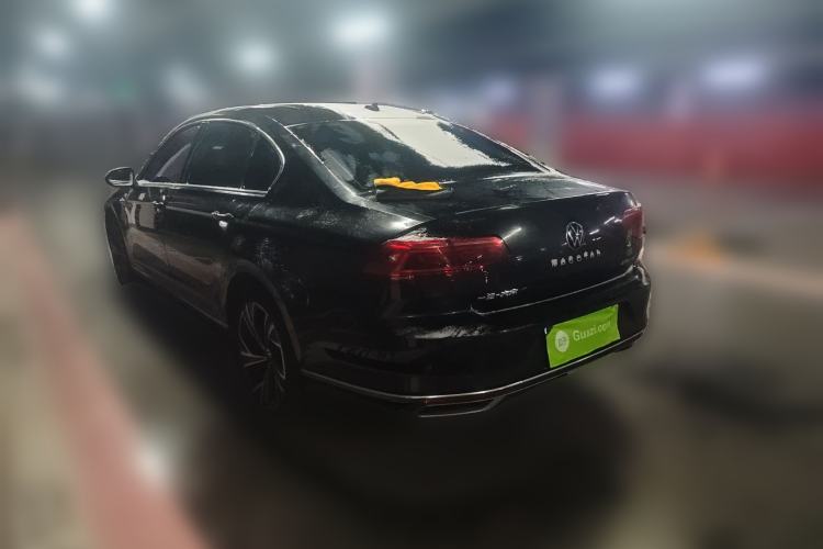 Used Volkswagen Magotan 2021 330TSI DSG 30th Anniversary Edition Rear Left 45 Deg