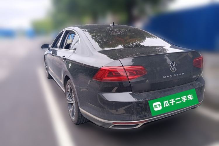 Used Volkswagen Magotan 2021 330TSI DSG 30th Anniversary Edition Rear Left 45 Deg