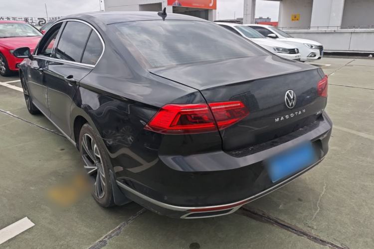 Used Volkswagen Magotan 2021 330TSI DSG 30th Anniversary Edition Rear Left 45 Deg