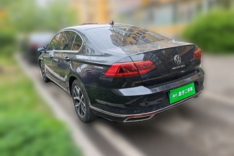 Used Volkswagen Magotan 2021 330TSI DSG 30th Anniversary Edition Rear Left 45 Deg