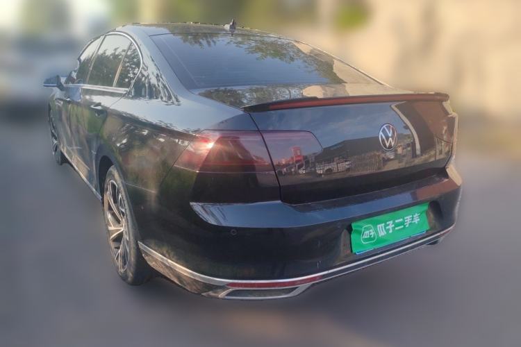 Used Volkswagen Magotan 2021 330TSI DSG 30th Anniversary Edition Rear Left 45 Deg