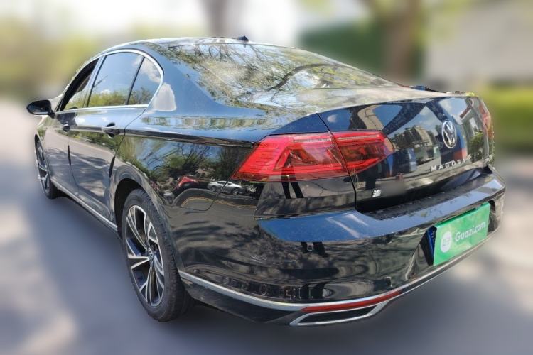 Used Volkswagen Magotan 2021 330TSI DSG 30th Anniversary Edition Rear Left 45 Deg