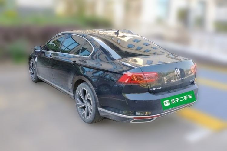 Used Volkswagen Magotan 2021 330TSI DSG 30th Anniversary Edition Rear Left 45 Deg