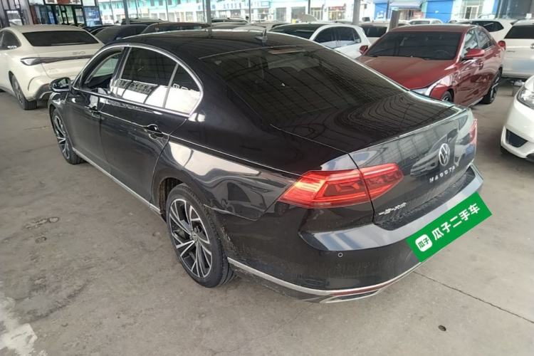 Used Volkswagen Magotan 2021 330TSI DSG 30th Anniversary Edition Rear Left 45 Deg