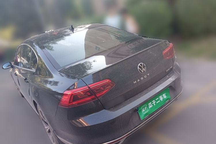 Used Volkswagen Magotan 2021 330TSI DSG 30th Anniversary Edition Rear Left 45 Deg