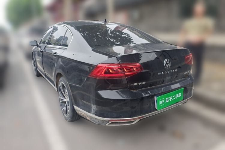 Used Volkswagen Magotan 2021 330TSI DSG 30th Anniversary Edition Rear Left 45 Deg