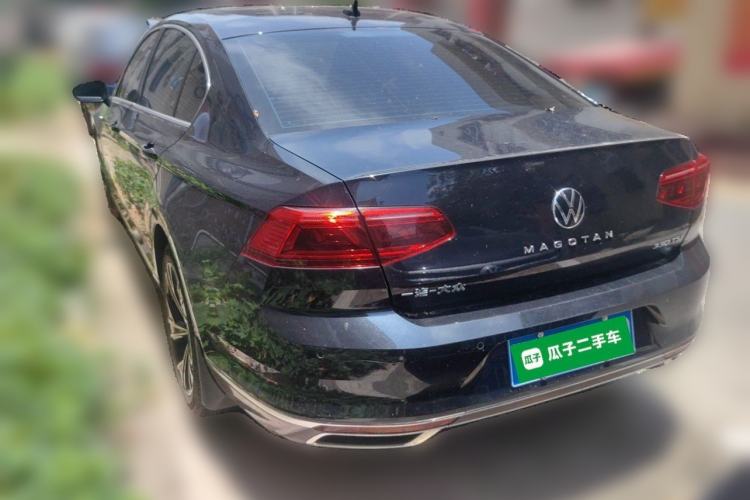 Used Volkswagen Magotan 2021 330TSI DSG 30th Anniversary Edition Rear Left 45 Deg
