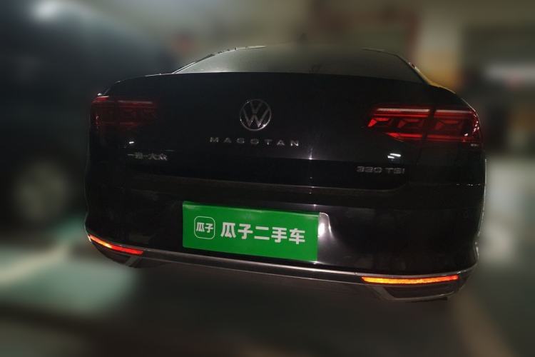 Used Volkswagen Magotan 2021 330TSI DSG 30th Anniversary Edition Rear