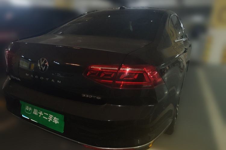 Used Volkswagen Magotan 2021 330TSI DSG 30th Anniversary Edition Rear Right 45 Deg