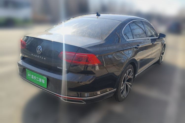 Used Volkswagen Magotan 2021 330TSI DSG 30th Anniversary Edition Rear Right 45 Deg