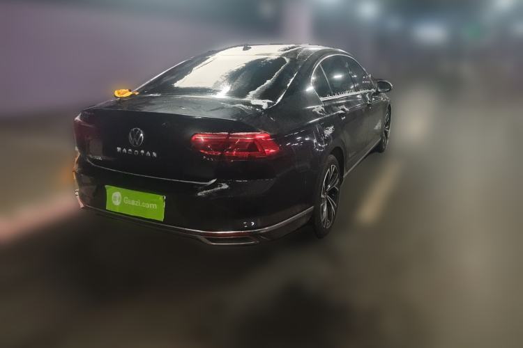 Used Volkswagen Magotan 2021 330TSI DSG 30th Anniversary Edition Rear Right 45 Deg