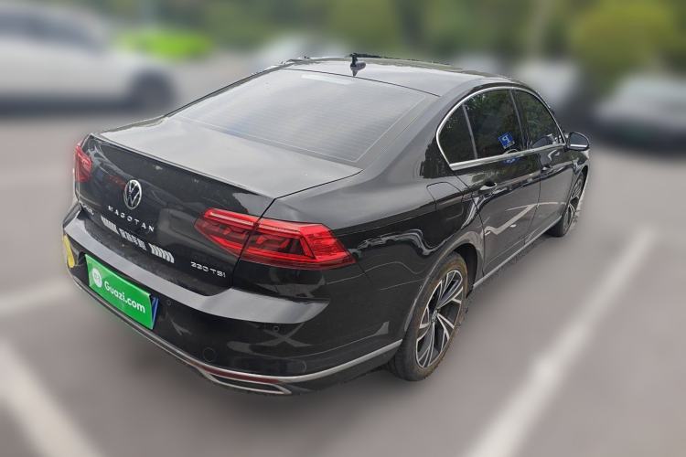 Used Volkswagen Magotan 2021 330TSI DSG 30th Anniversary Edition Rear Right 45 Deg