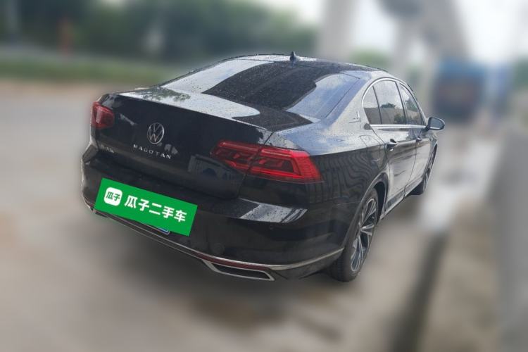 Used Volkswagen Magotan 2021 330TSI DSG 30th Anniversary Edition Rear Right 45 Deg