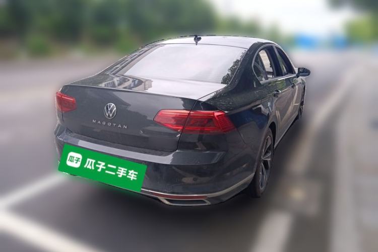 Used Volkswagen Magotan 2021 330TSI DSG 30th Anniversary Edition Rear Right 45 Deg