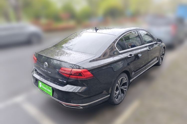 Used Volkswagen Magotan 2021 330TSI DSG 30th Anniversary Edition Rear Right 45 Deg