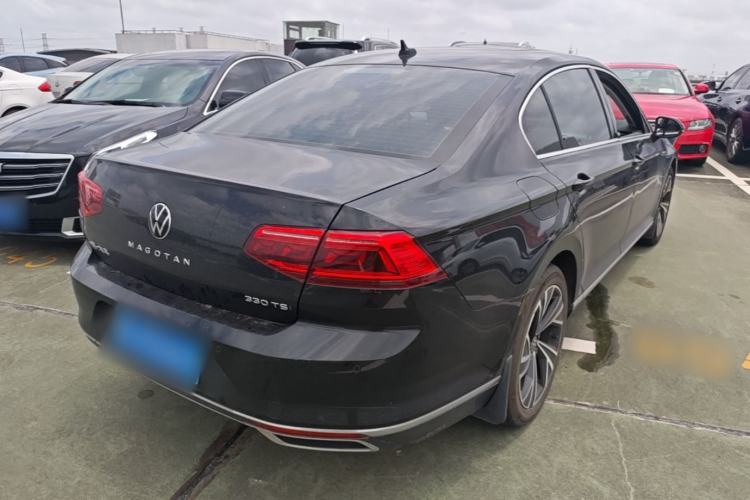 Used Volkswagen Magotan 2021 330TSI DSG 30th Anniversary Edition Rear Right 45 Deg