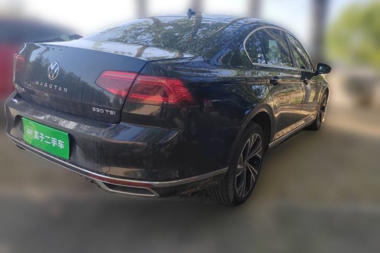 Used Volkswagen Magotan 2021 330TSI DSG 30th Anniversary Edition Rear Right 45 Deg