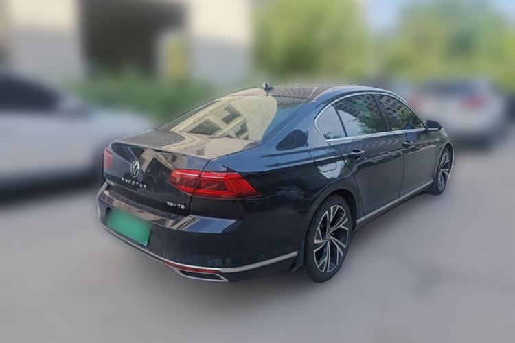 Used Volkswagen Magotan 2021 330TSI DSG 30th Anniversary Edition Rear Right 45 Deg