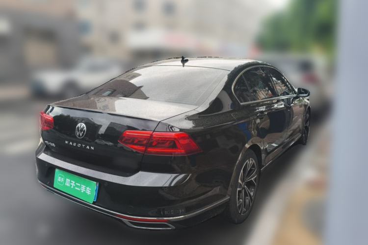 Used Volkswagen Magotan 2021 330TSI DSG 30th Anniversary Edition Rear Right 45 Deg