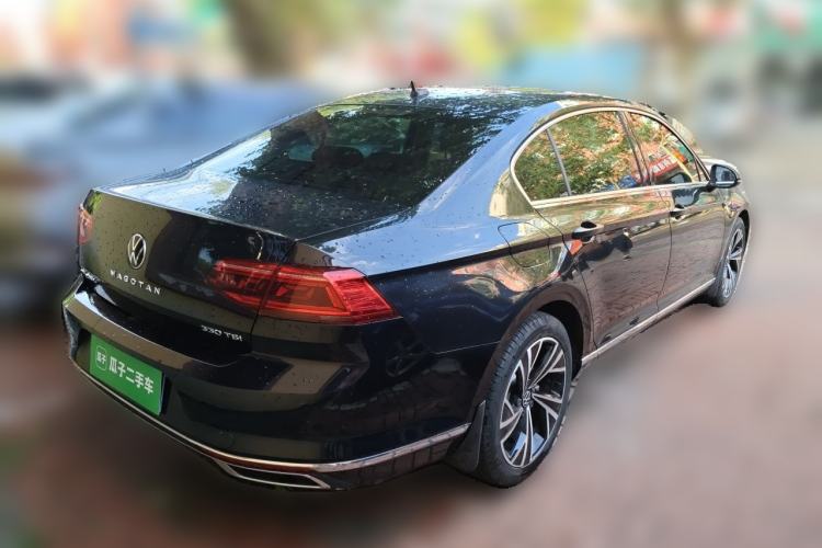 Used Volkswagen Magotan 2021 330TSI DSG 30th Anniversary Edition Rear Right 45 Deg