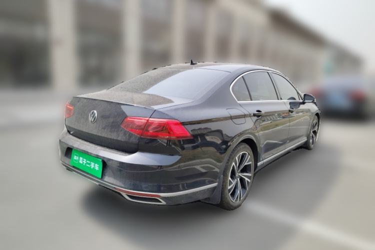 Used Volkswagen Magotan 2021 330TSI DSG 30th Anniversary Edition Rear Right 45 Deg