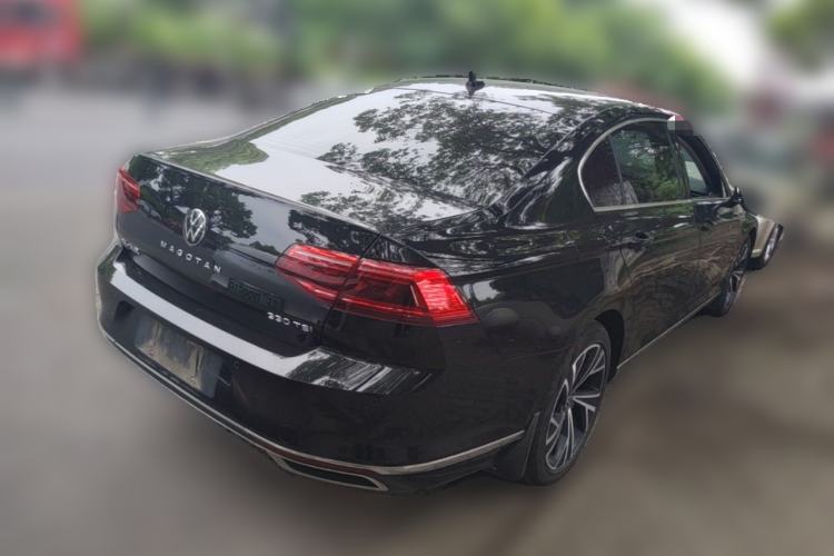 Used Volkswagen Magotan 2021 330TSI DSG 30th Anniversary Edition Rear Right 45 Deg