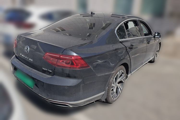 Used Volkswagen Magotan 2021 330TSI DSG 30th Anniversary Edition Rear Right 45 Deg