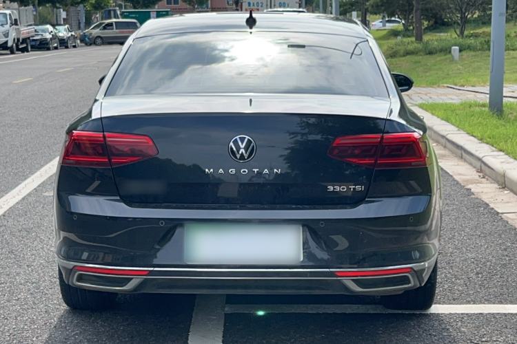 Used Volkswagen Magotan 2021 330TSI DSG 30th Anniversary Edition Rear