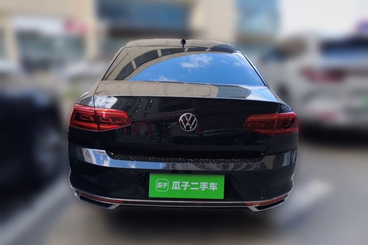 Used Volkswagen Magotan 2021 330TSI DSG 30th Anniversary Edition Rear