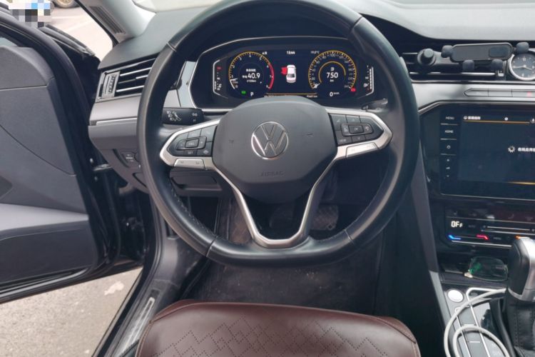 Used Volkswagen Magotan 2021 330TSI DSG 30th Anniversary Edition Steering Wheel