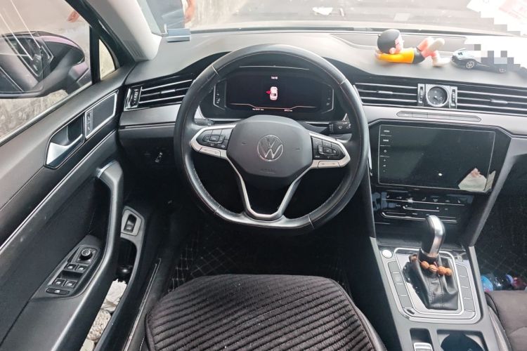 Used Volkswagen Magotan 2021 330TSI DSG 30th Anniversary Edition Steering Wheel