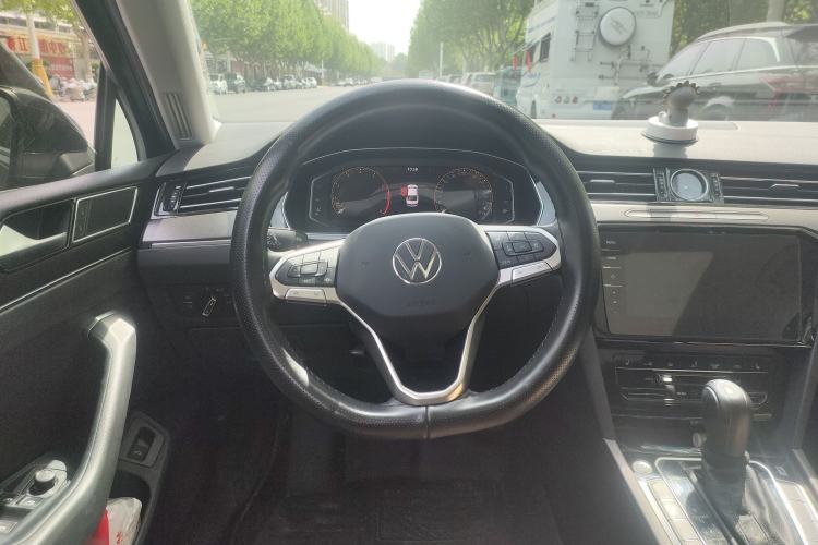 Used Volkswagen Magotan 2021 330TSI DSG 30th Anniversary Edition Steering Wheel