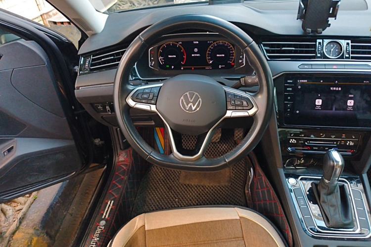 Used Volkswagen Magotan 2021 330TSI DSG 30th Anniversary Edition Steering Wheel