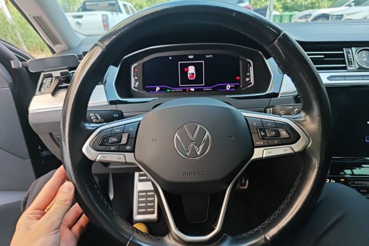 Used Volkswagen Magotan 2021 330TSI DSG 30th Anniversary Edition Steering Wheel